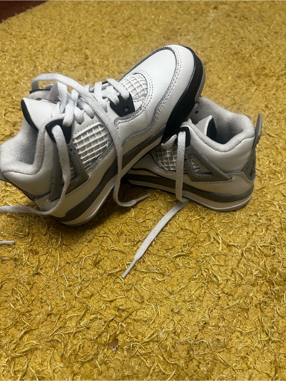 Jordan 4 white , black , gray.